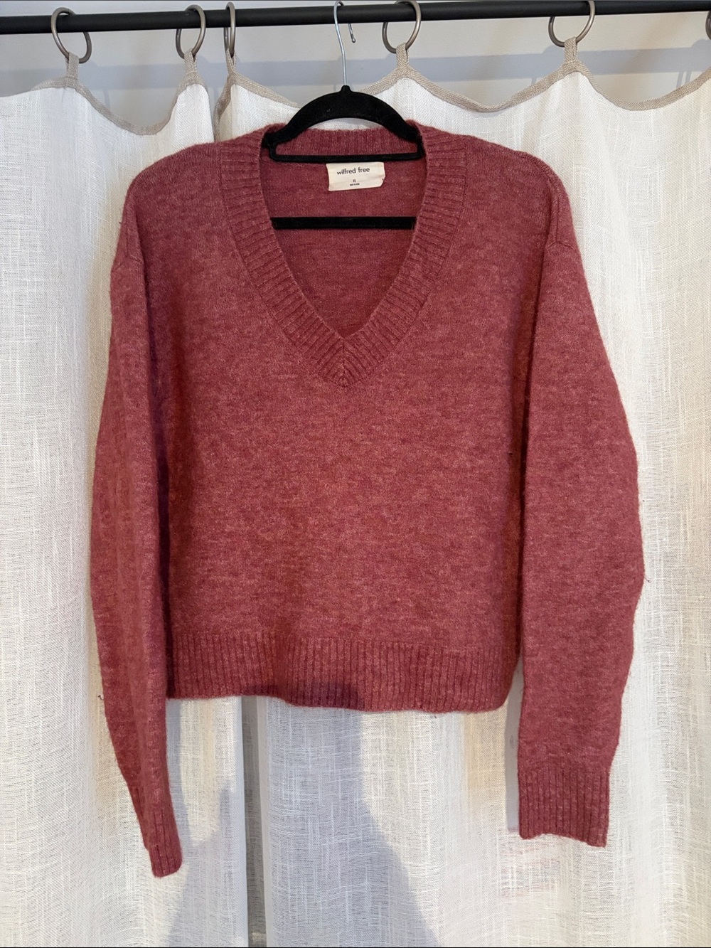 Wilfred V-Neck Sweater